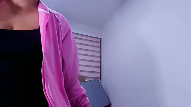 nicol f online show from 04/02/26, 03:02