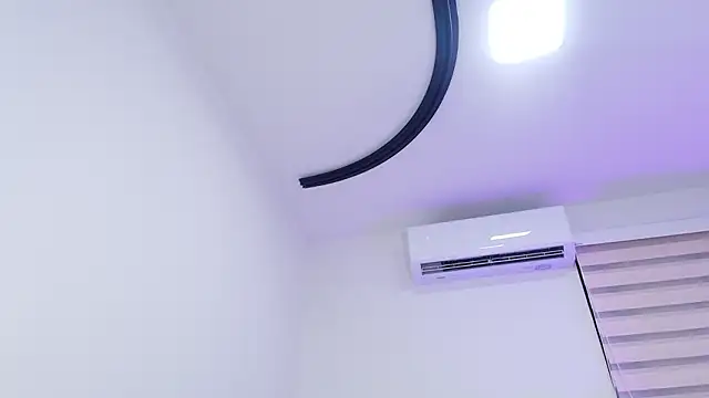 nicol f online show from 03/06/26, 03:12