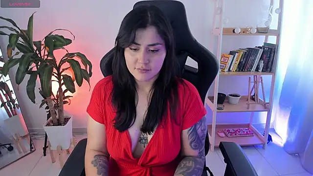 Snapshot of GretaX-X chatting on 02/09/26, 02:48 GretaX-X online show from 02/09/26, 02:48