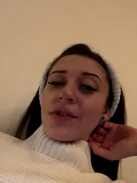 vienncica online show from 12/02/24, 12:58