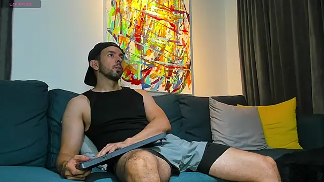 tommy raym0ndg online show from 02/11/26, 04:45