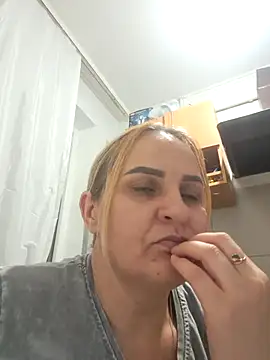 Malichkaanna30 online show from 02/25/26, 04:51