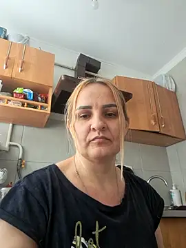 Malichkaanna30 online show from 02/16/26, 10:03