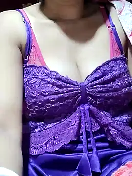 Snapshot of Sexy-sheela chatting on 02/05/25, 01:47 Sexy-sheela online show from 02/05/25, 01:47