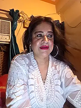 Hot Queen77 online show from 04/10/26, 06:04