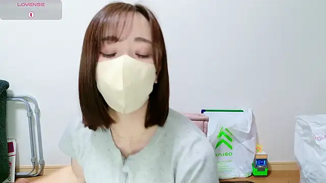 Rio chan  online show from 05/04/26, 12:41