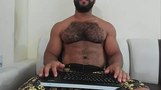 Snapshot of lunainsane58 chatting on 06/10/26, 03:02 lunainsane58 online show from 06/10/26, 03:02