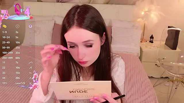 AliceLiddelle online show from 02/01/26, 04:49