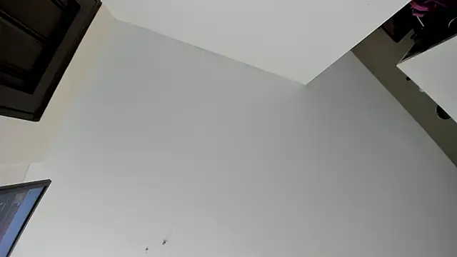 evely coelloo online show from 11/07/25, 04:55