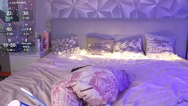 -HornyAngel- online show from 11/09/25, 08:18