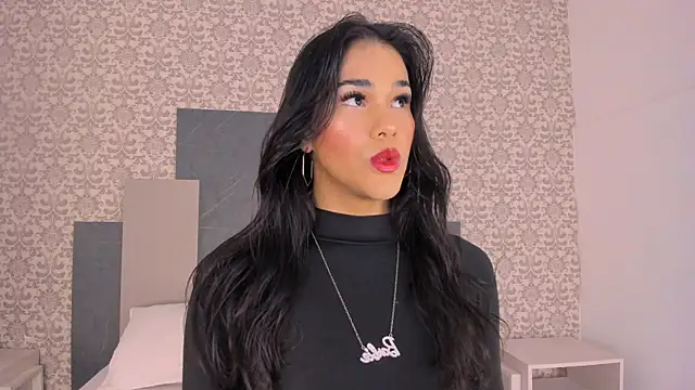 Isa Little Star online show from 09/26/25, 12:34