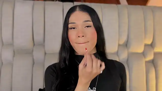 Isa Little Star online show from 02/23/26, 03:52