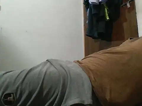 CuteyCouple online show from 04/12/26, 06:33