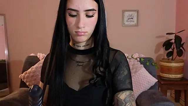 mei sweetcat online show from 10/16/25, 11:29