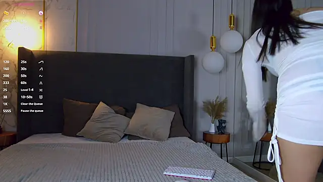 Snapshot of RizeShiro chatting on 12/01/25, 05:41 RizeShiro online show from 12/01/25, 05:41