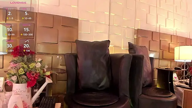 NaomyRivera online show from 03/25/26, 12:26