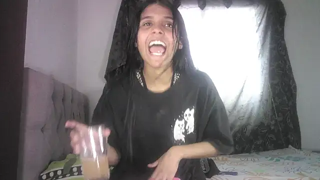 Michi sexy online show from 02/18/25, 05:09