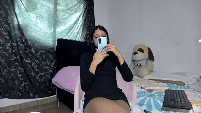 Michi sexy online show from 03/18/26, 02:52