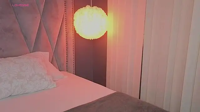 missy taylor  online show from 10/17/25, 08:10