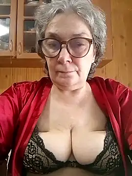 Snapshot of IrinaSweet54 chatting on 05/21/26, 08:12 IrinaSweet54 online show from 05/21/26, 08:12