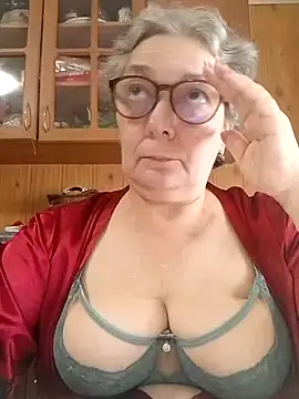 IrinaSweet54 online show from 11/01/25, 08:19