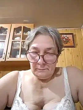 Snapshot of IrinaSweet54 chatting on 02/04/25, 04:50 IrinaSweet54 online show from 02/04/25, 04:50