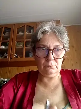 Snapshot of IrinaSweet54 chatting on 09/15/25, 07:20 IrinaSweet54 online show from 09/15/25, 07:20