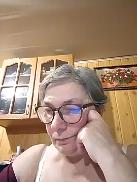 Snapshot of IrinaSweet54 chatting on 01/30/25, 05:28 IrinaSweet54 online show from 01/30/25, 05:28