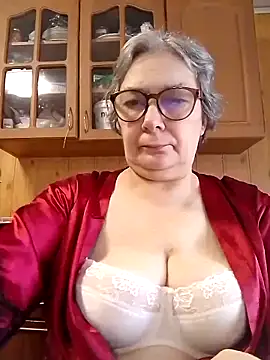 IrinaSweet54 online show from 02/12/26, 08:03