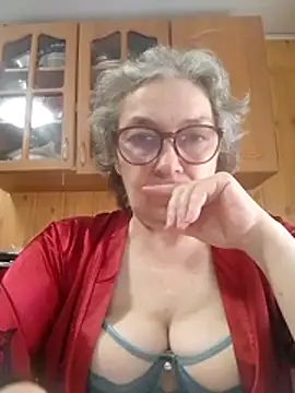 IrinaSweet54 online show from 04/29/26, 07:45