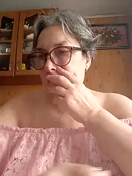 Snapshot of IrinaSweet54 chatting on 02/12/25, 07:34 IrinaSweet54 online show from 02/12/25, 07:34