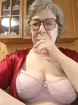 IrinaSweet54 online show from 03/03/26, 08:10