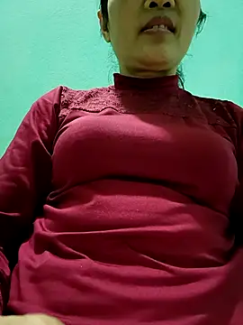 Lovepussyhair online show from 02/05/26, 02:02