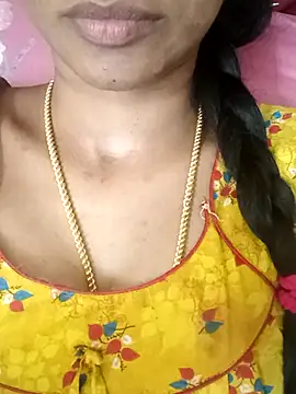 Ambika01 online show from 10/31/25, 01:30