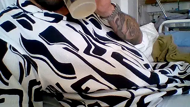 bobotatto online show from 04/30/26, 09:38
