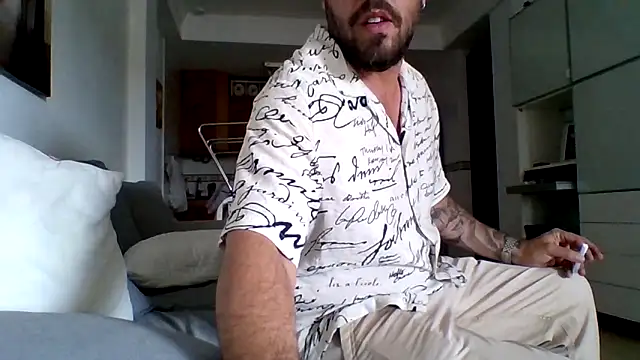 bobotatto online show from 05/06/26, 01:37