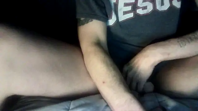 Snapshot of LayingRealism chatting on 03/29/26, 03:52 LayingRealism online show from 03/29/26, 03:52