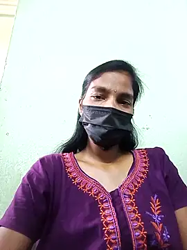 Snapshot of anusiya01 chatting on 03/04/25, 07:41 anusiya01 online show from 03/04/25, 07:41