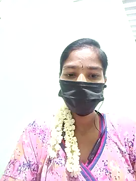 Snapshot of anusiya01 chatting on 03/21/25, 02:07 anusiya01 online show from 03/21/25, 02:07