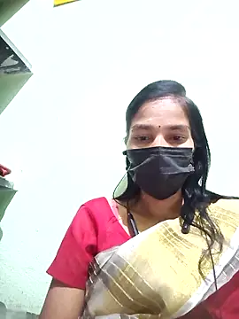 Snapshot of anusiya01 chatting on 09/30/25, 03:29 anusiya01 online show from 09/30/25, 03:29