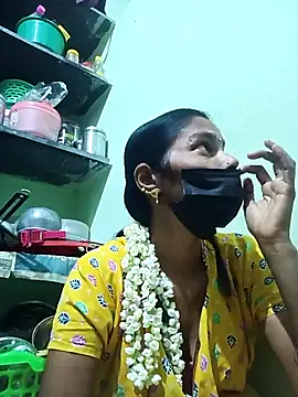 Snapshot of anusiya01 chatting on 03/06/25, 02:51 anusiya01 online show from 03/06/25, 02:51