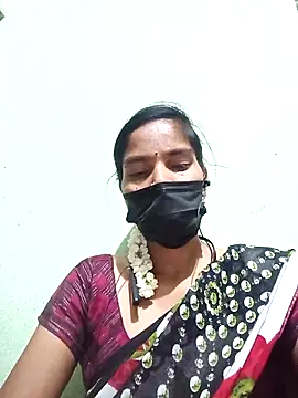 Snapshot of anusiya01 chatting on 03/19/25, 06:34 anusiya01 online show from 03/19/25, 06:34