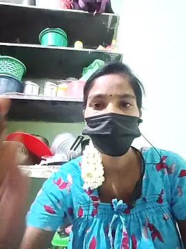 Snapshot of anusiya01 chatting on 03/17/25, 05:05 anusiya01 online show from 03/17/25, 05:05