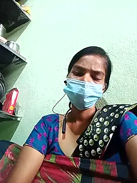 Snapshot of anusiya01 chatting on 10/05/25, 02:13 anusiya01 online show from 10/05/25, 02:13