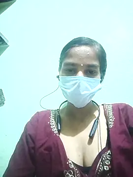 Snapshot of anusiya01 chatting on 11/16/25, 02:11 anusiya01 online show from 11/16/25, 02:11