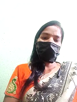 Snapshot of anusiya01 chatting on 09/28/25, 07:04 anusiya01 online show from 09/28/25, 07:04