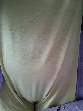 Snapshot of princess_katey chatting on 10/15/25, 07:16 princess katey online show from 10/15/25, 07:16
