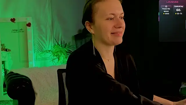 Ariell Margot  online show from 04/14/26, 05:45