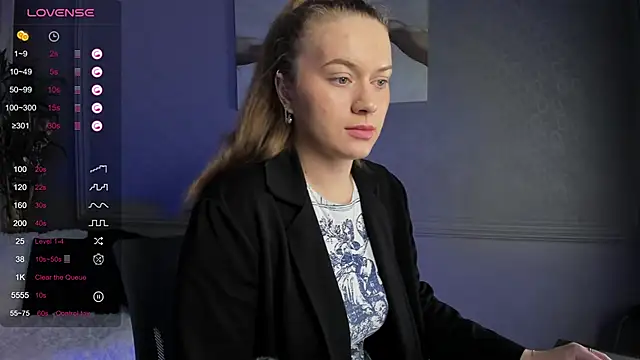 Snapshot of Ariell_Margot_ chatting on 02/09/25, 03:12 Ariell Margot online show from 02/09/25, 03:12