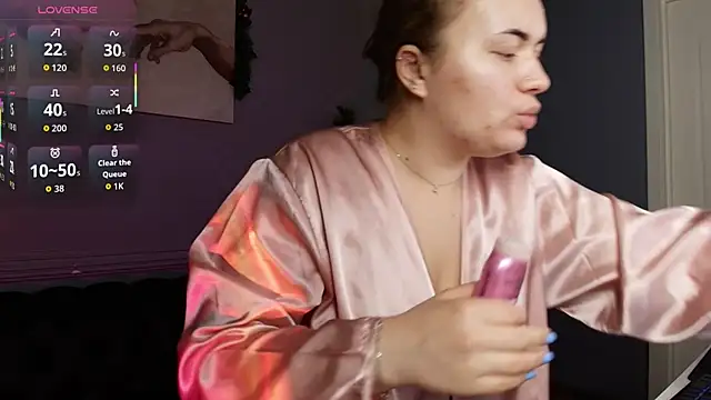 Ariell Margot  online show from 12/17/25, 02:11